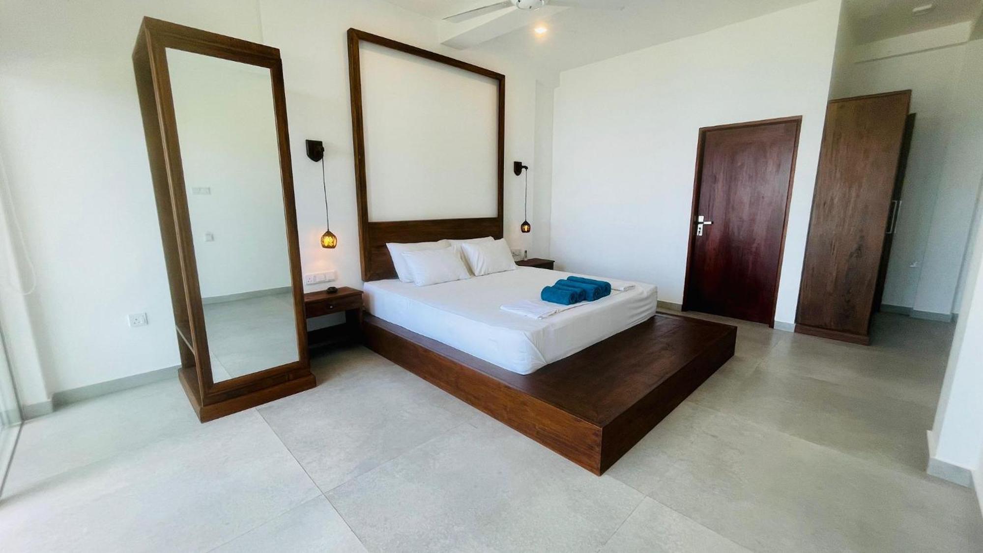 Villa La Kurumba Амбалангода Экстерьер фото